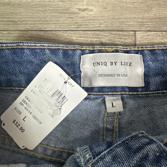 Uniq by Litz High Rise Cuffed Frayed Hem Jean Shorts Medium Wash sz Large - Picture 3 of 5